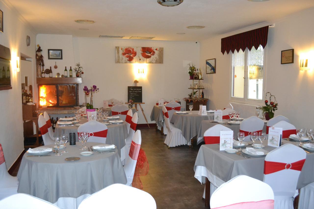 Hotel Restaurant La Braisiere Saint-Romain  Exterior photo
